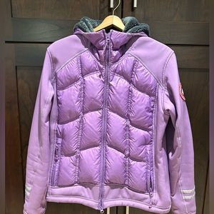 Original style Canada goose womens all weather ski jacket.